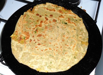 And on the other side - like the other parathas, you can turn it as much as you like.